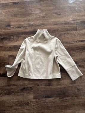 Banana Republic Beige Ribbed Turtleneck Sweater